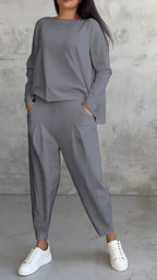 Emilie Conjunto Elegante para Mujer – Set Ajustado Casual Chic Moderno