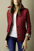 Clara Chaqueta Acolchada – Chaqueta Elegante y Cómoda con Detalles Refinados y Diseño Entallado