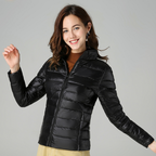 Aurora Chaqueta Impermeable para Mujer – Abrigo Ligero Waterproof Chic