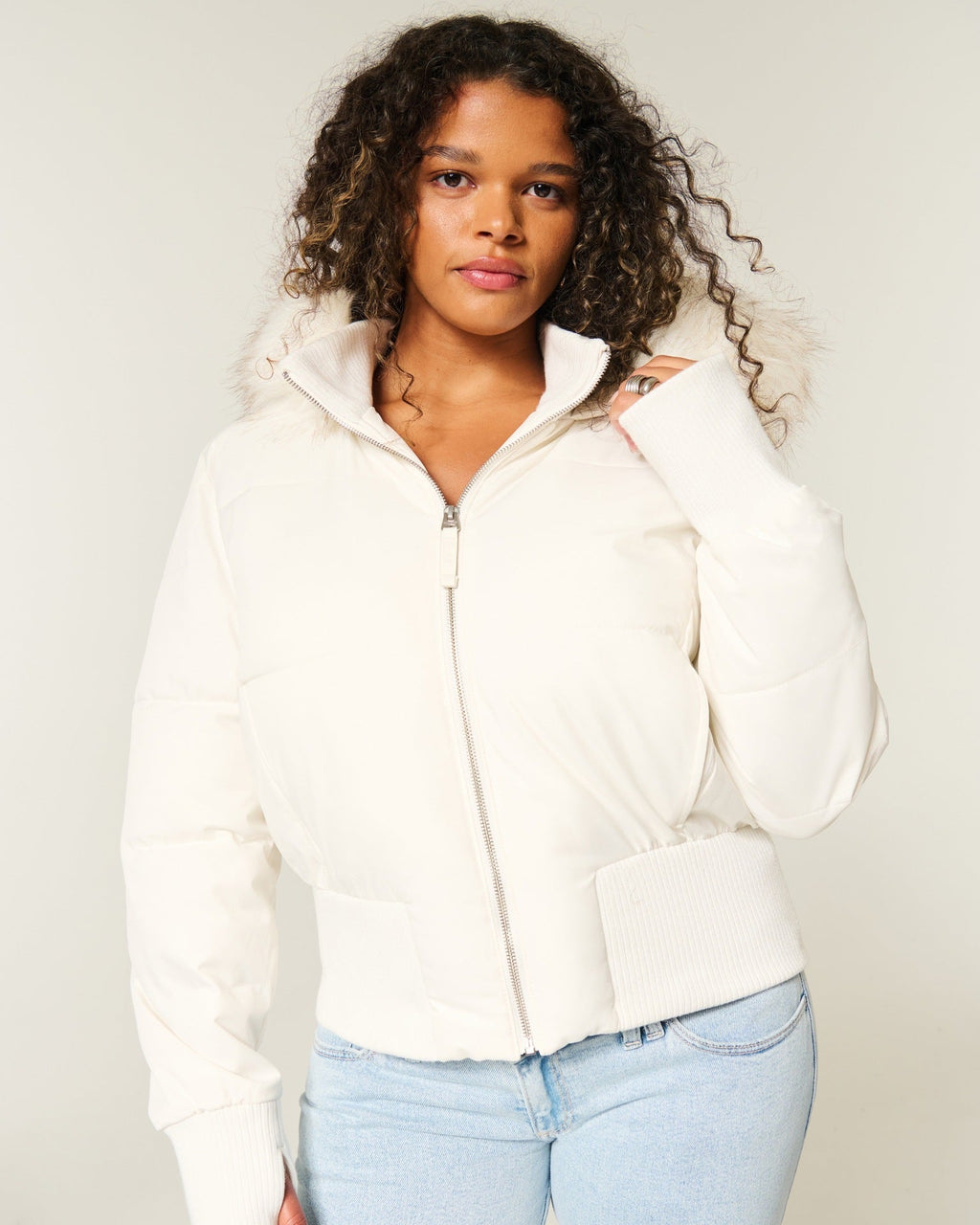 Elena Abrigo de Invierno para Mujer – Chaqueta Cálida Elegante con Capucha