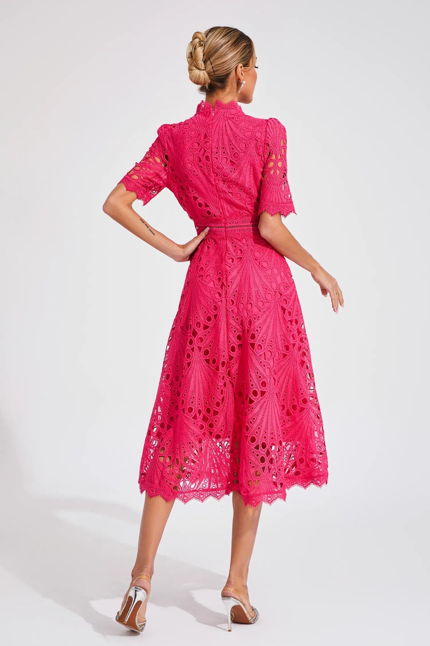 Giada Vestido Midi de Encaje para Mujer – Vestido Elegante Cut Out Chic Fiesta