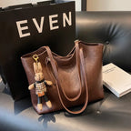 Emma Rustic Edge Tote – Bolso Tote Vintage de Cuero Vegano Elegante