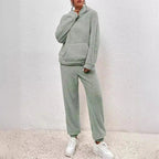 Sloane Conjunto Polar para Mujer – Set Cómodo Invierno Hoodie Lounge Chic